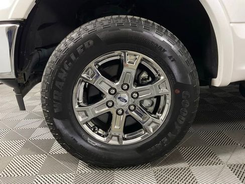 Used 2019 Ford F150 Lariat w/ Equipment Group 502A Luxury image 10