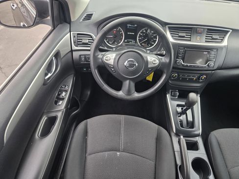 Used 2018 Nissan Sentra S FWD image 10