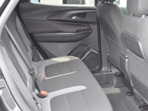 Used 2024 Chevrolet TrailBlazer LT FWD image 20
