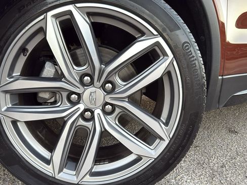 Used 2019 Cadillac XT4 Sport image 9