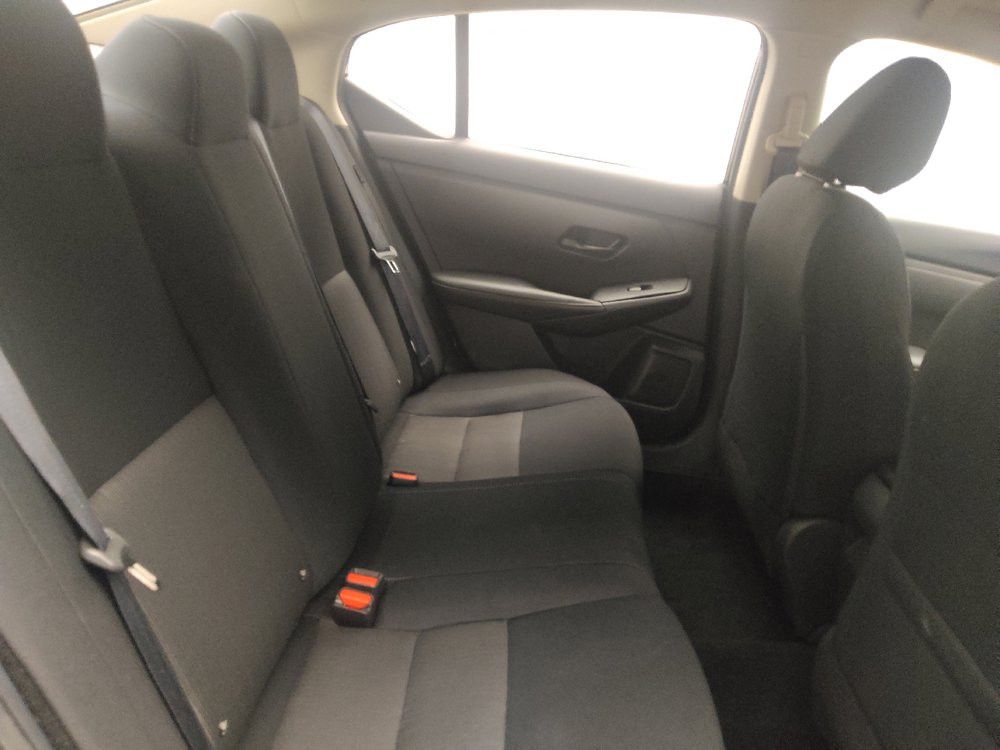 Used 2025 Nissan Sentra SV FWD image 19