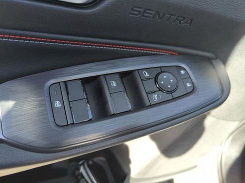 New 2026 Nissan Sentra SR w/ Floor Mat Package FWD image 30