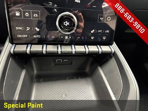 New 2026 GMC Terrain AT4 image 4