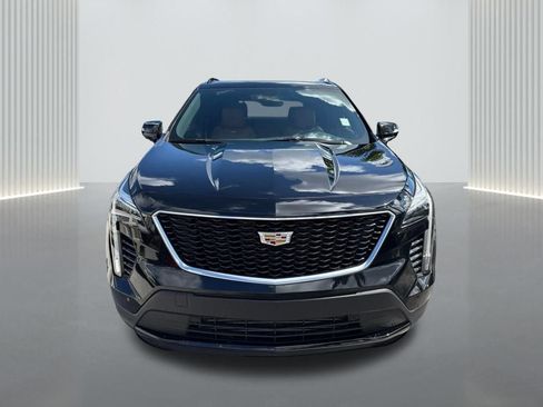 Certified 2023 Cadillac XT4 Sport image 2