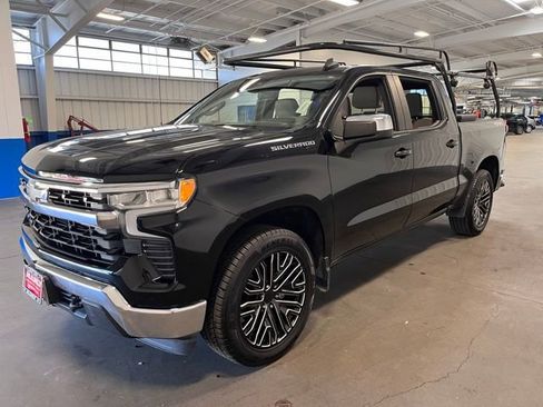 Used 2022 Chevrolet Silverado 1500 LT image 6