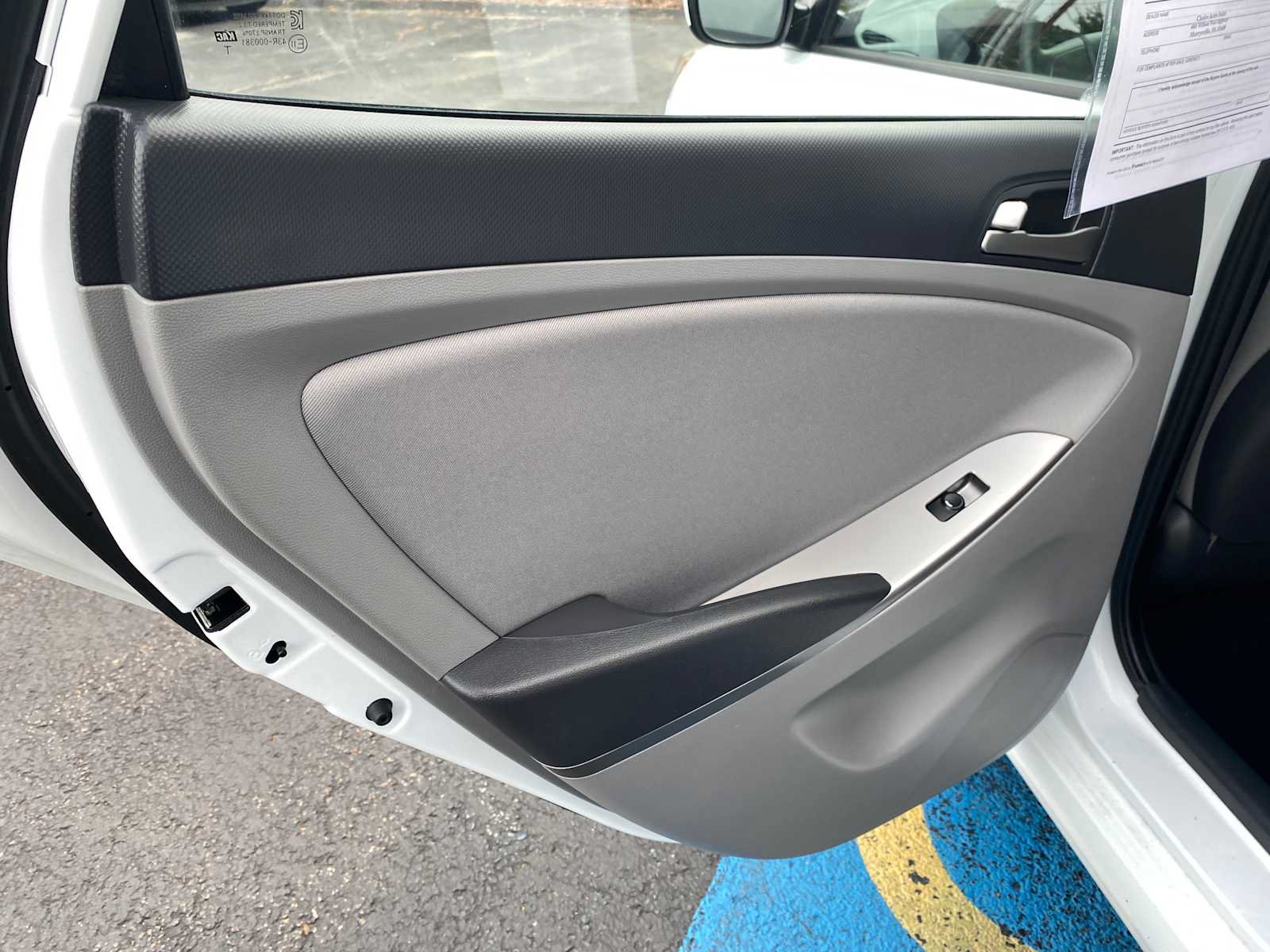 Used 2016 Hyundai Accent SE FWD image 24