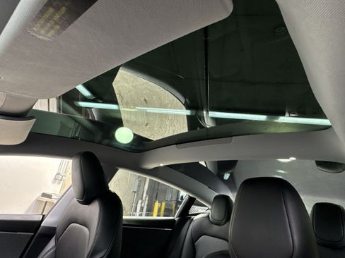 Used 2024 Tesla Model 3 Standard Range RWD image 36