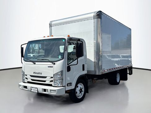 Used 2021 Isuzu NPR RWD image 1