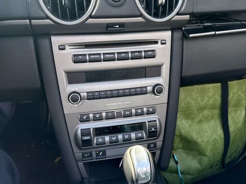 Used 2005 Porsche Boxster RWD image 4