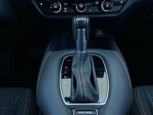 Used 2025 Honda HR-V Sport image 22