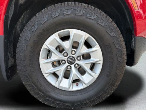 Used 2024 Nissan Frontier SV w/ Technology Package AWD/4WD image 47