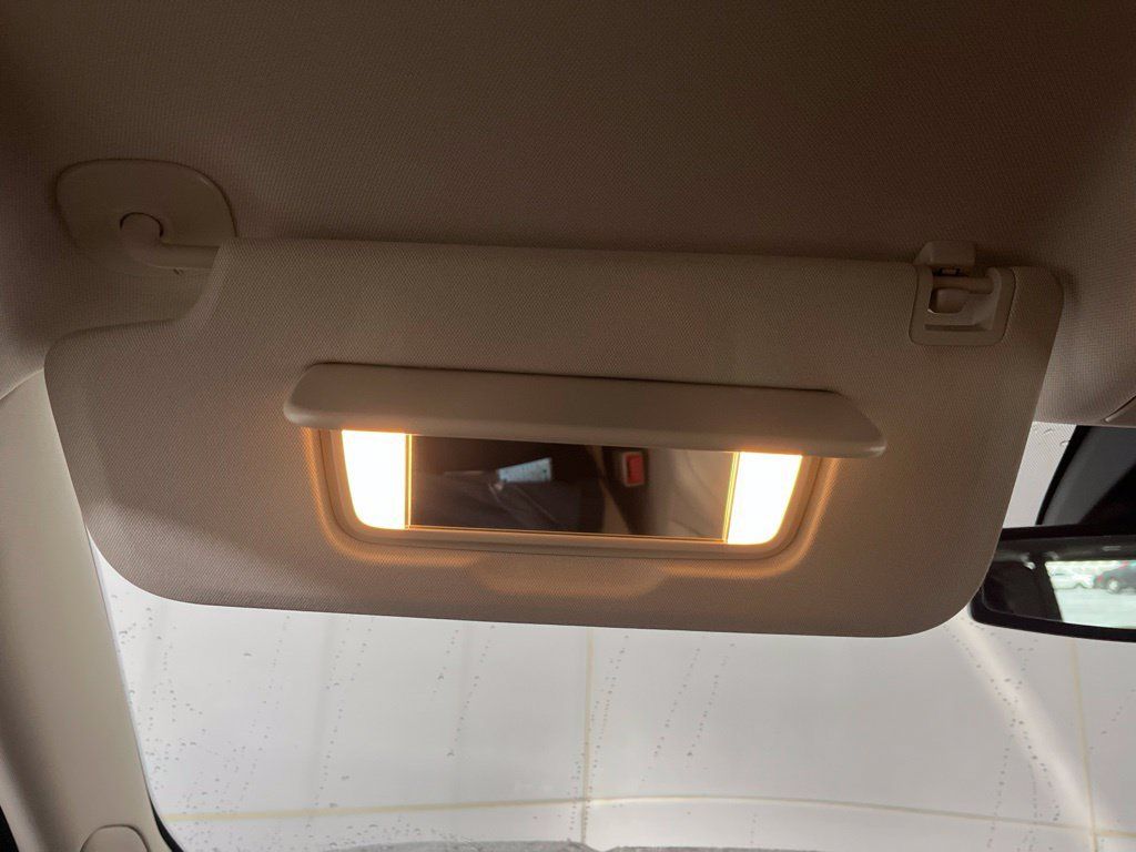Used 2022 GMC Yukon Denali AWD/4WD image 84