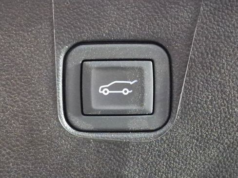 New 2026 Chevrolet Blazer LT w/ Convenience Package FWD image 27