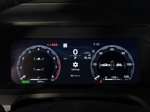Used 2025 Toyota Tacoma TRD Off-Road AWD/4WD image 14
