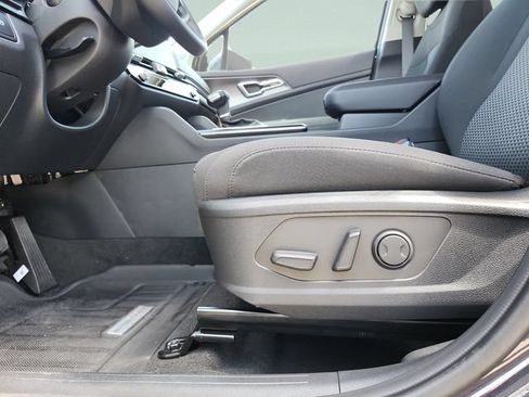 New 2026 Kia Sportage LX w/ LX Convenience Package FWD image 24