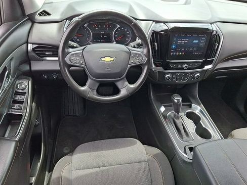 Certified 2020 Chevrolet Traverse LT w/ Driver Confidence II Package AWD/4WD image 12