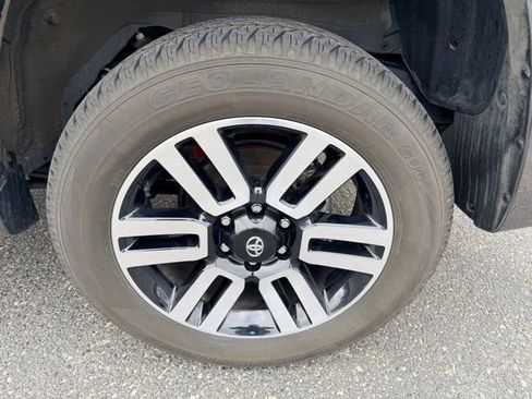 Certified 2023 Toyota 4Runner Limited AWD/4WD image 11