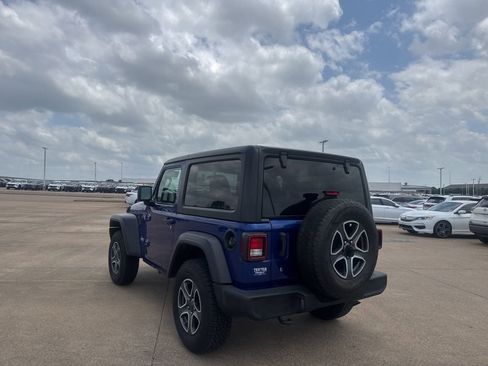 Used 2020 Jeep Wrangler Sport AWD/4WD image 14