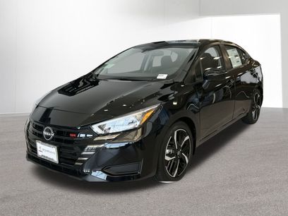 New 2025 Nissan Versa SR w/ Trunk Package