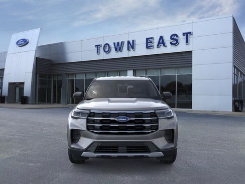 New 2026 Ford Explorer Active RWD image 30
