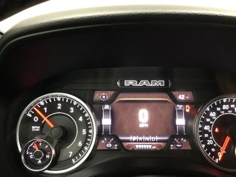 Used 2022 RAM 1500 Big Horn AWD/4WD image 41