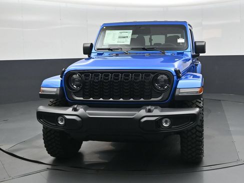 New 2026 Jeep Gladiator Sport AWD/4WD image 23