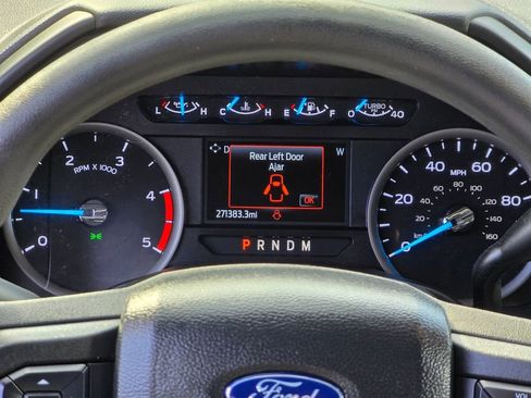 Used 2021 Ford F250 XL w/ STX Appearance Package image 7