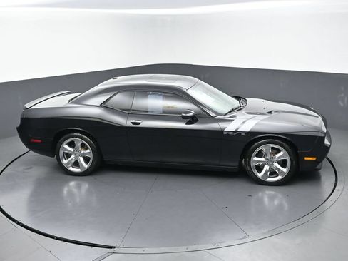 Used 2013 Dodge Challenger R/T Plus RWD image 37