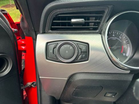 Used 2020 Ford Mustang Premium RWD image 26