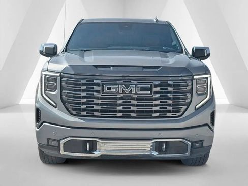 Used 2024 GMC Sierra 1500 Denali Ultimate AWD/4WD image 2
