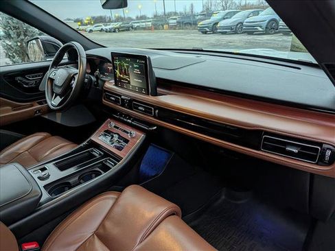 Used 2021 Lincoln Aviator Reserve w/ Equipment Group 202A image 16
