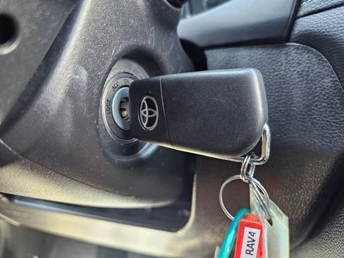 Certified 2025 Toyota RAV4 LE image 30