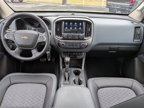 Used 2022 Chevrolet Colorado Z71 image 14