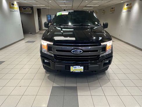 Used 2019 Ford F150 XLT w/ Equipment Group 302A Luxury AWD/4WD image 21