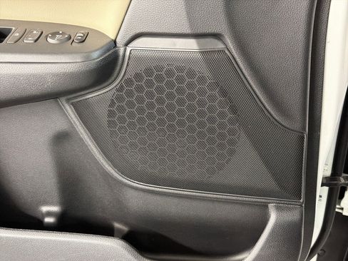 Used 2019 Honda CR-V EX-L image 23