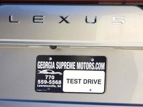 Used 2023 Lexus LX 600 F Sport image 9