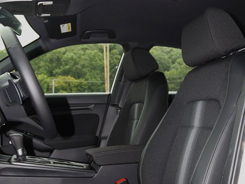 New 2025 Honda Civic Sport image 11