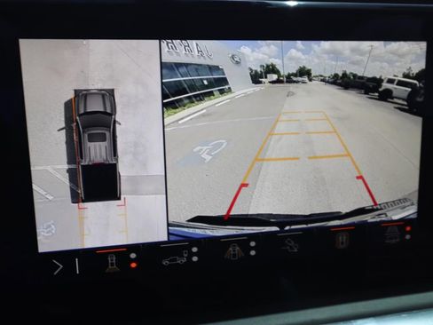 Used 2025 GMC Sierra 1500 Denali Ultimate image 6