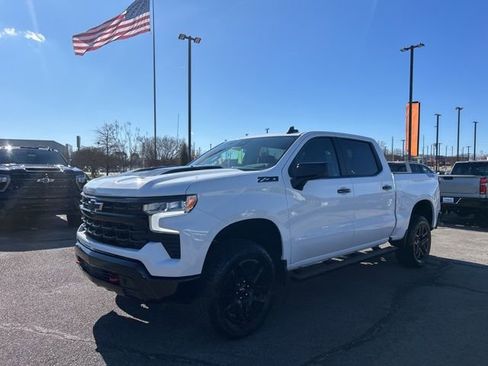 New 2026 Chevrolet Silverado 1500 LT Trail Boss w/ LPO, Dark Essentials Package image 7