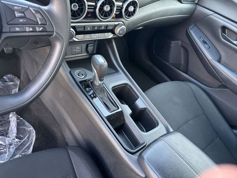 Used 2025 Nissan Sentra S image 41