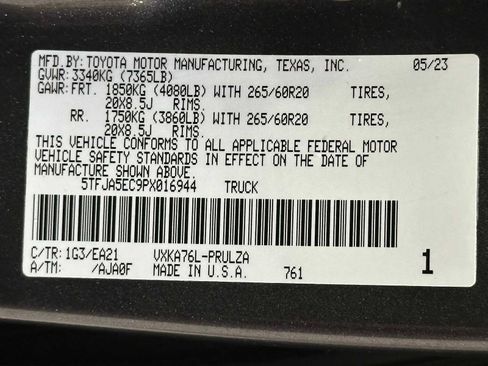 Used 2023 Toyota Tundra Limited w/ TRD Off-Road Package image 31