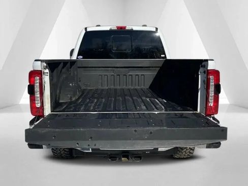Used 2023 Ford F250 Lariat w/ Chrome Package AWD/4WD image 9