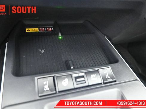 Used 2026 Toyota Corolla Cross AWD Hybrid w/ Convenience Package image 21