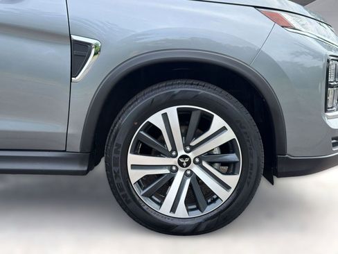 Used 2025 Mitsubishi Outlander Sport AWD image 12