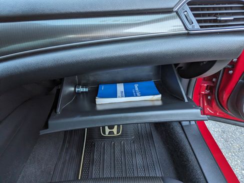 Used 2020 Honda Accord Sport image 33