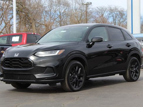 Used 2024 Honda HR-V Sport image 4