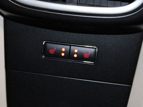 Used 2020 Lincoln Nautilus Reserve w/ Equipment Group 201A image 34