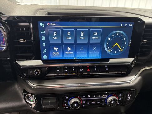 Certified 2024 Chevrolet Silverado 1500 High Country w/ Technology Package AWD/4WD image 30