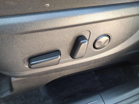 Used 2021 Hyundai Palisade SEL FWD image 16