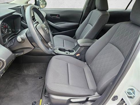 Used 2024 Toyota Corolla LE FWD image 15